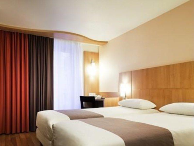 Готель Ibis Paris Opera La Fayette Екстер'єр фото